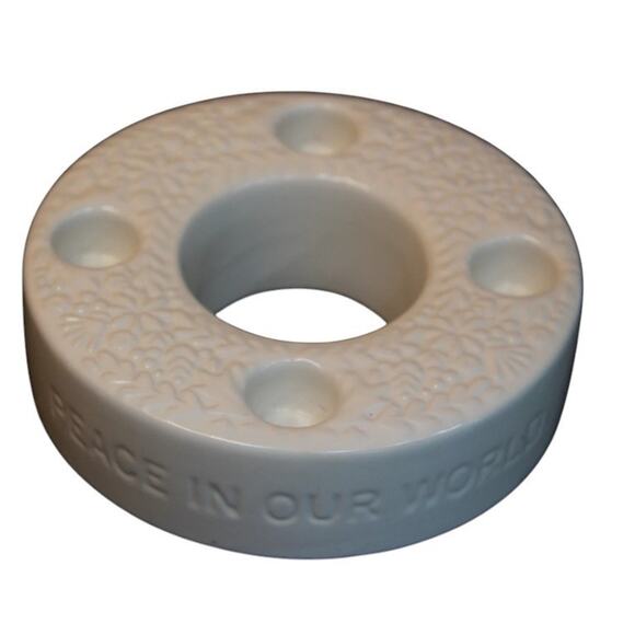 Hallmark Advent Candle Holder White Ceramic Floral Peace In Our World Round HTF - Picture 9 of 9